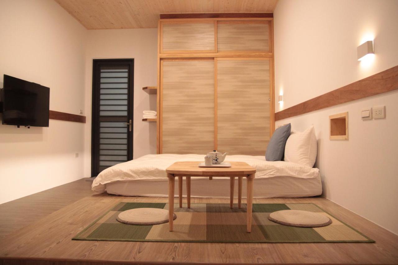 Lost Circle Homestay ไถหนาน ภายนอก รูปภาพ