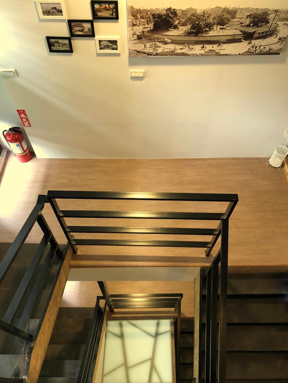 Lost Circle Homestay ไถหนาน ภายนอก รูปภาพ
