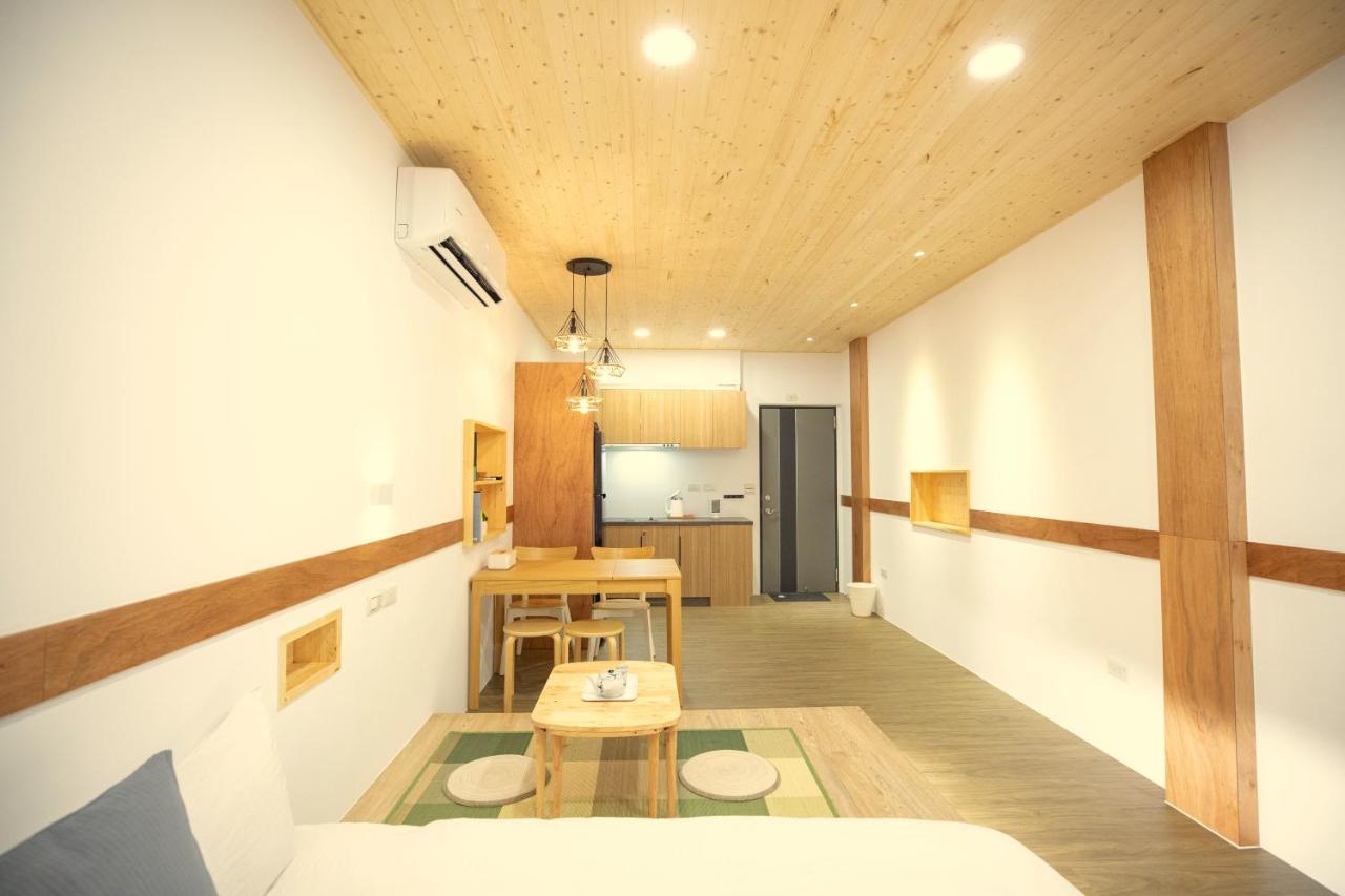 Lost Circle Homestay ไถหนาน ภายนอก รูปภาพ