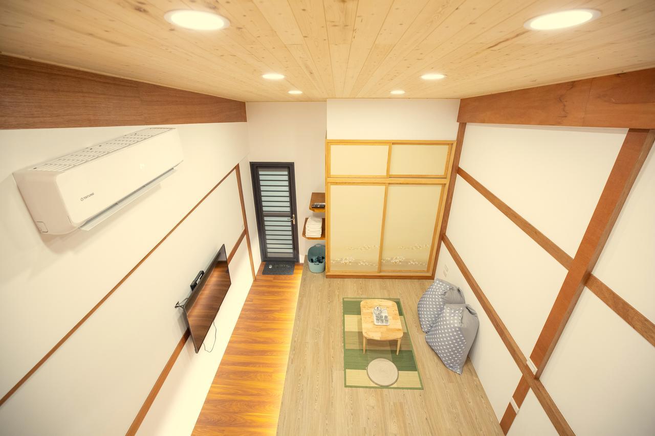 Lost Circle Homestay ไถหนาน ภายนอก รูปภาพ